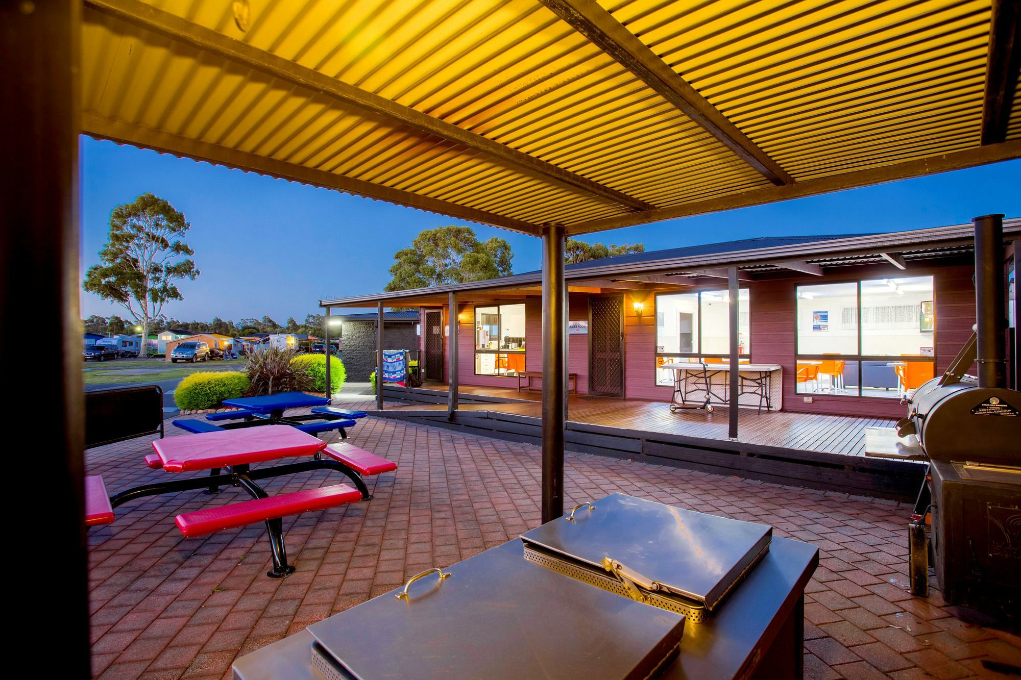 Big4 Traralgon Park Lane Holiday Park 외부 사진